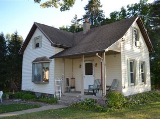 3455 Hickman Rd, Eden, NY 14057