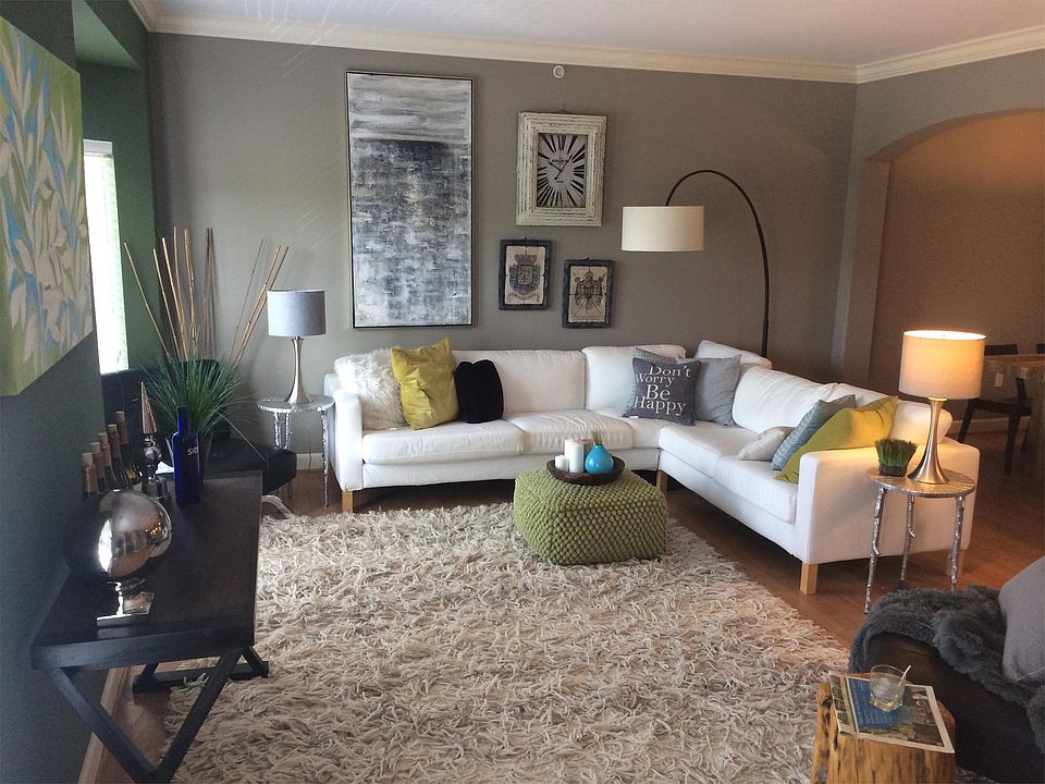 1st image of 2606 McKnight Crossing Ct