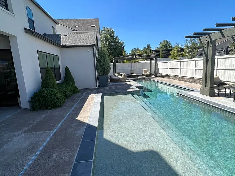 307 Marewood Ct — Photo 43