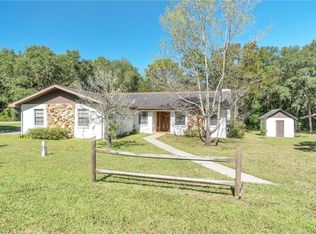 3201 E Glenn St, Inverness, FL 34453