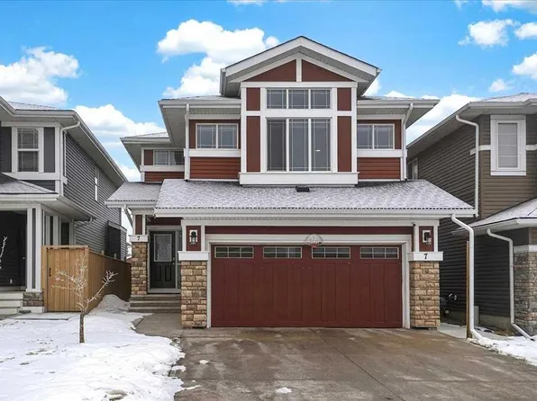 7 N Redstone Park NE, Calgary, AB T3N 0K1