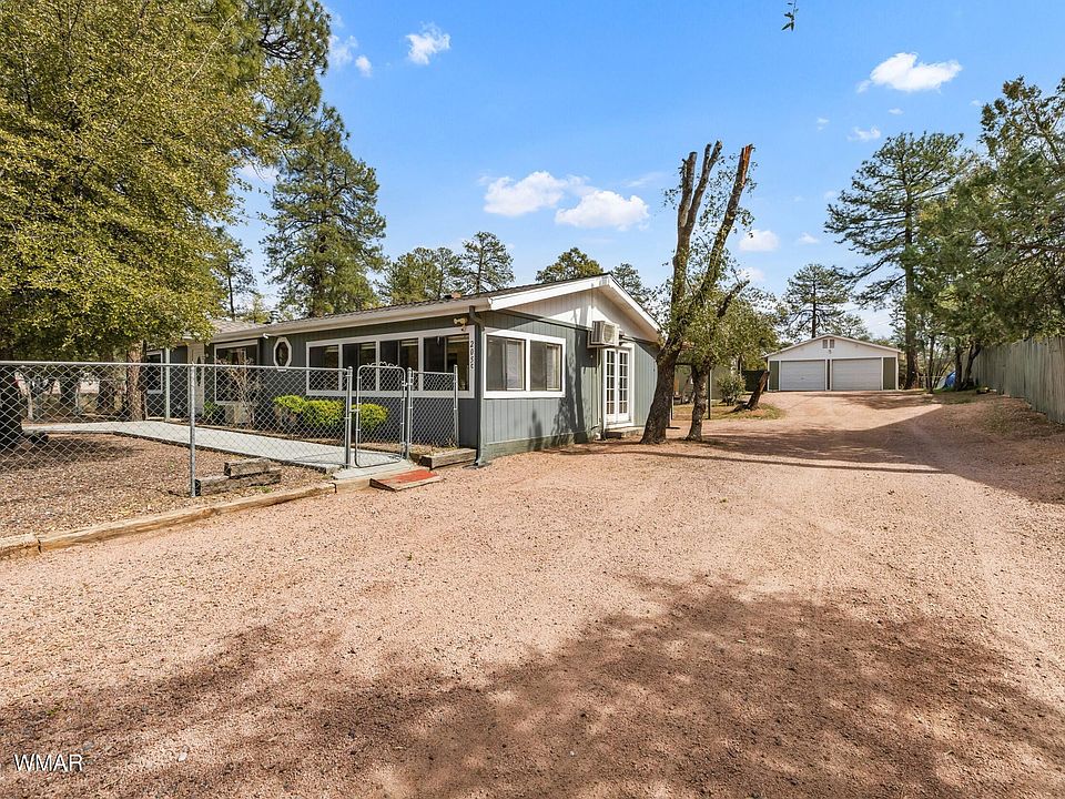 1st image of 205 S Ponderosa St