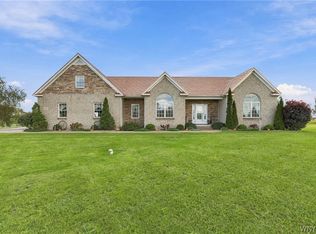 2414 Townline Rd, Batavia, NY 14020