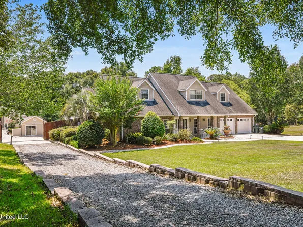 123 Audubon Pl, Picayune, MS 39466