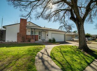 310 E Garner Ln, Stockton, CA