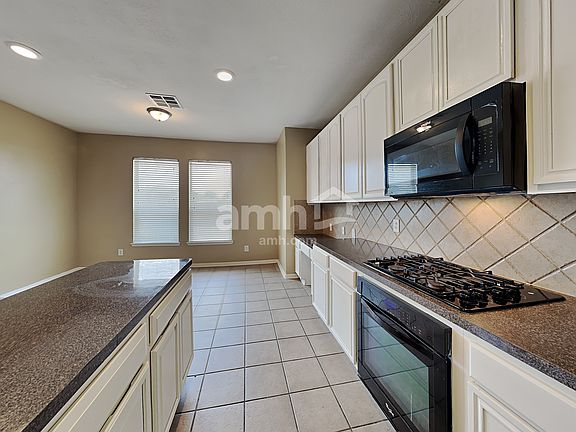 3rd image of 3493 Cedar Prairie Dr