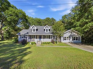 111 Mount Vernon Dr, Calhoun, GA 30701