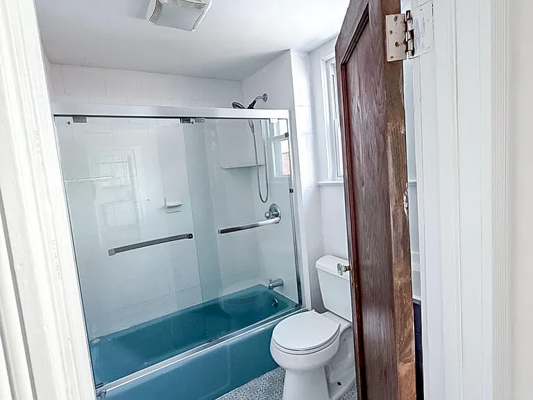 248 Rose Ave #1 — Photo 13