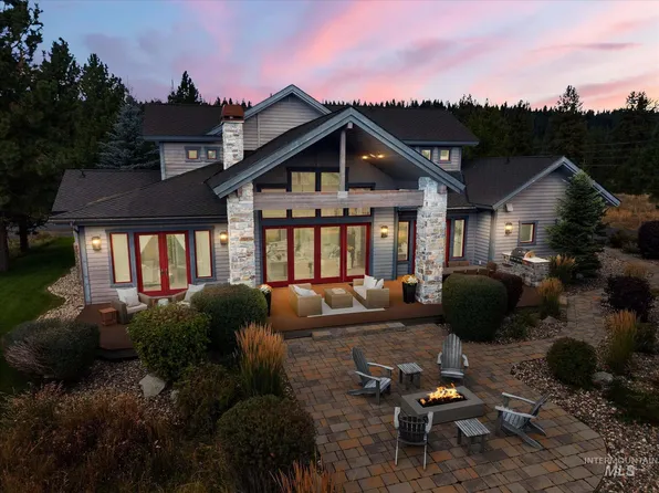 325 Whitetail Dr, McCall, ID 83638