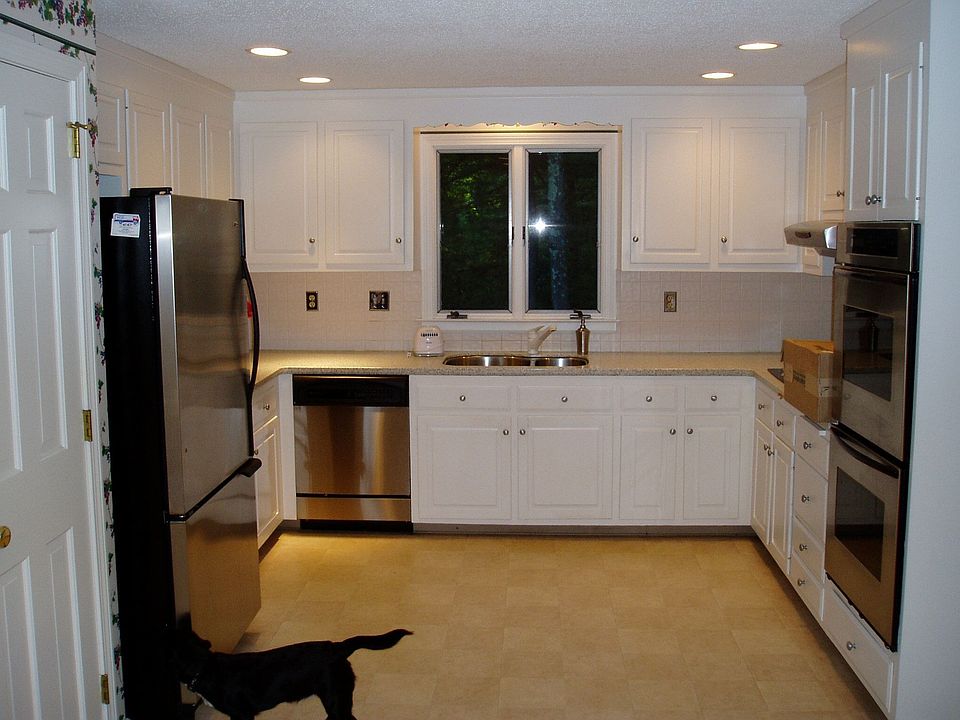 2nd image of 5 Tollgate Ln