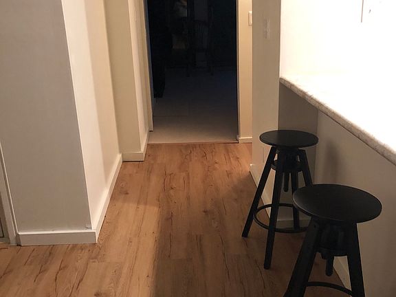 5th image of 2700 N Shore Dr Unit A5