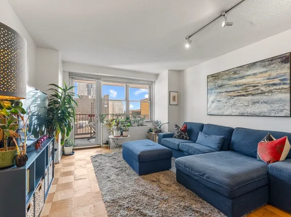 151 Tremont St APT 19T, Boston, MA 02111