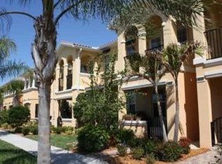 5965 Madrano Dr, Sarasota, FL 34232