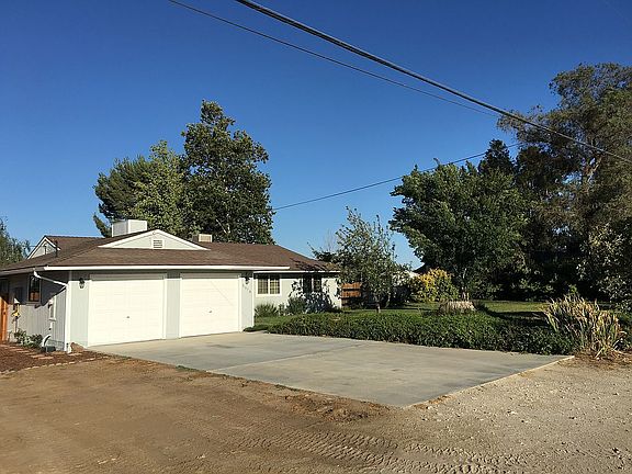 3rd image of 5670 Deer Creek Way