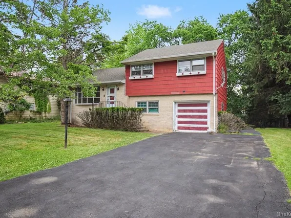 41 Beers Drive, Middletown, NY 10940