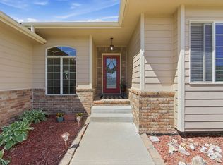 2013 E Quail Hollow St, Derby, KS 67037