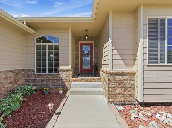 2013 E Quail Hollow St, Derby, KS 67037