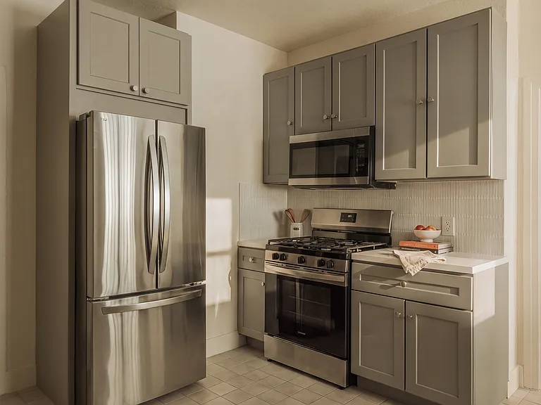 2640 S Bronson Ave #2640 — Photo 10