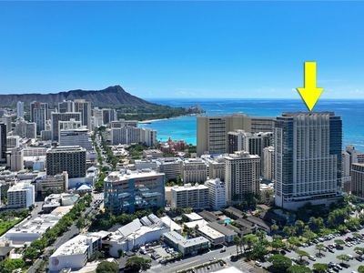 223 Saratoga Rd #913, Honolulu, HI, 96815