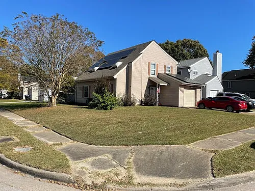 5698 Brandon Blvd Photo 1