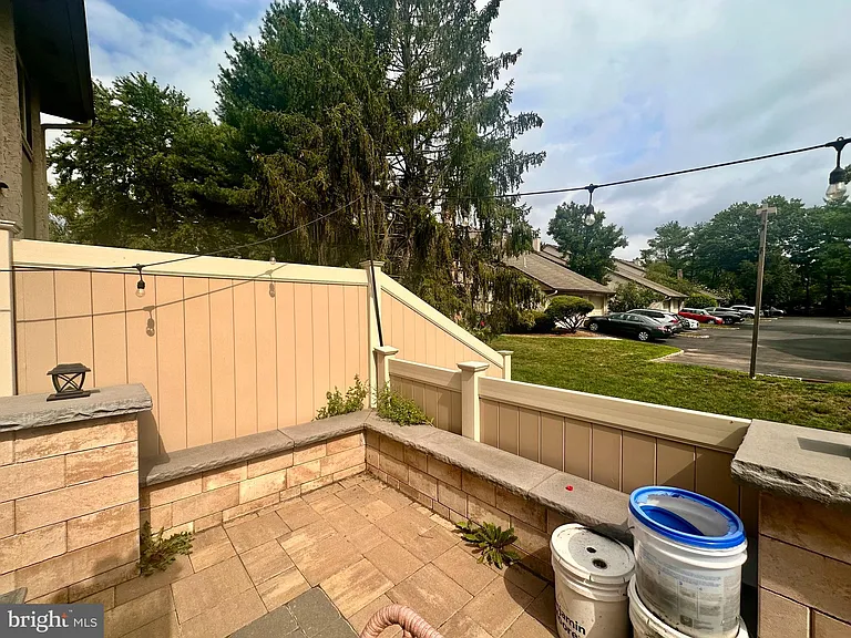 163 Thoreau Dr — Photo 30