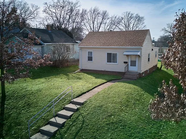 3545 Major Ave N, Crystal, MN 55422