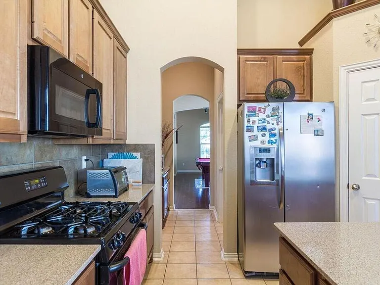 3132 Fox Hollow Dr — Photo 18