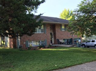 3206 Alsup Dr, Columbia, MO 65203