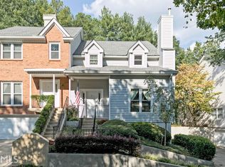 6 Forest Ridge Ct, Sandy Springs, GA 30350