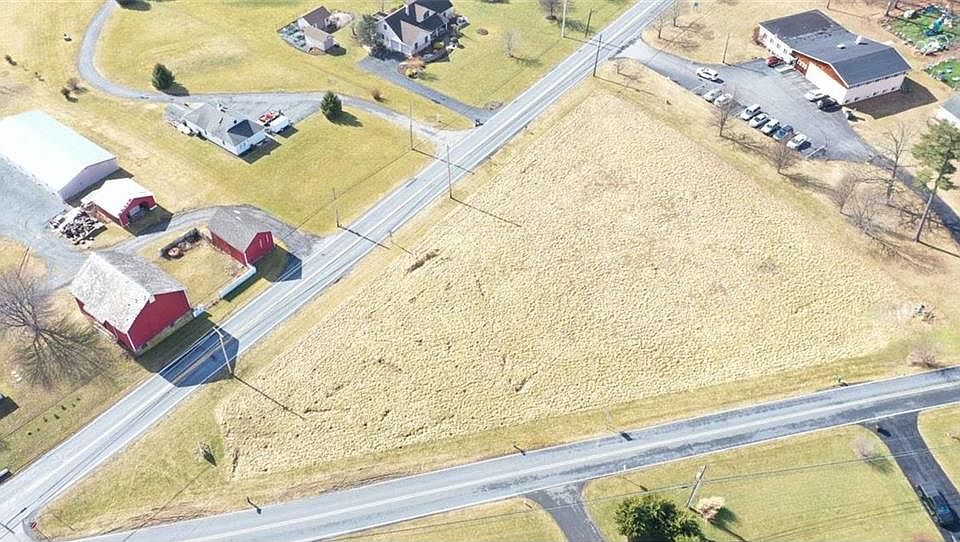 1060 Bushkill Center Rd, Wind Gap, PA 18091 Zillow