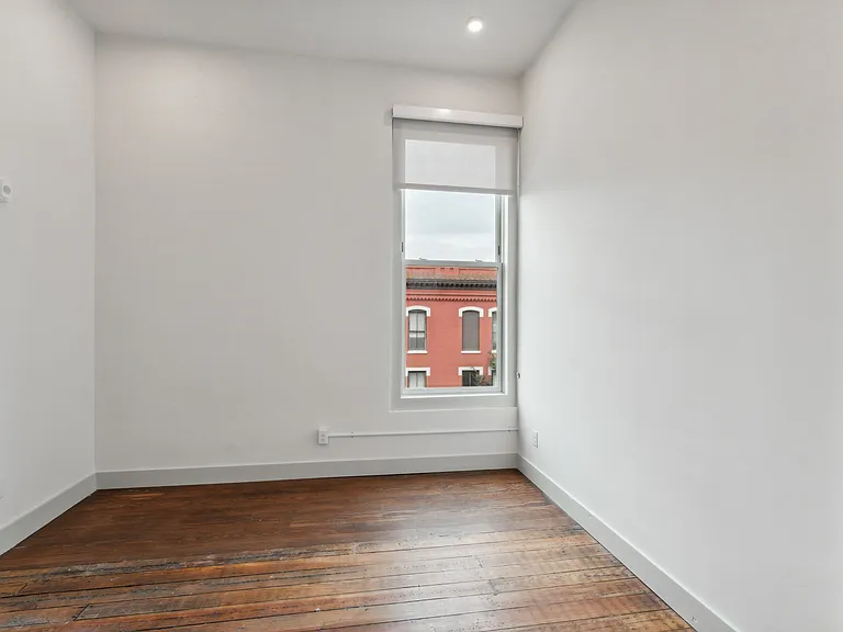 Harper's Flats — Photo 12