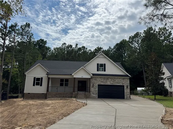 282 Pineridge Cv, Sanford, NC 27332