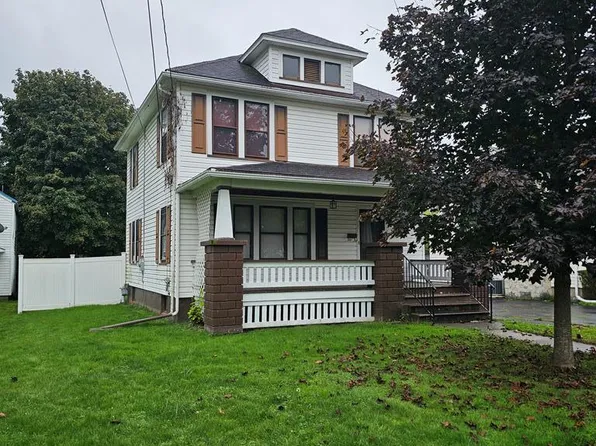 615 Yale St, Elmira, NY 14904