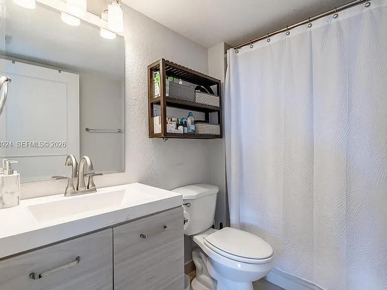 540 Brickell Key Dr #1619 — Photo 18