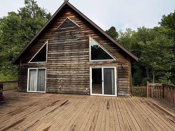 3rd image of 543 Maplewood Dr