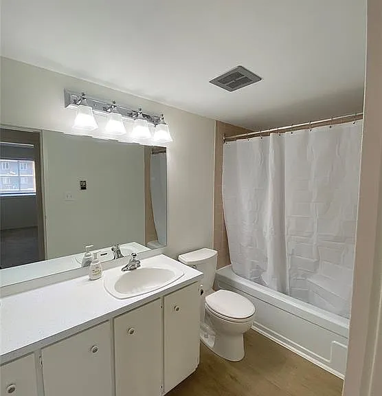 8591 Riverside Dr E #805 — Photo 8