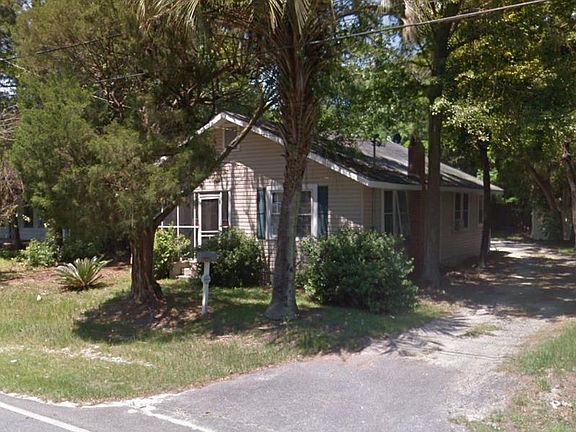5th image of 204 N Forrest St