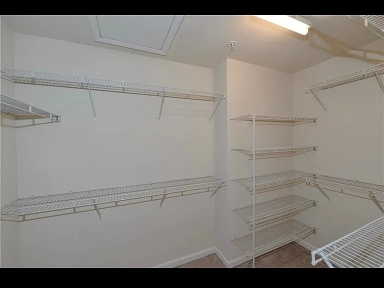 257 Balaban Cir — Photo 16