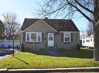 19 Rosemere Dr, East Providence, RI 02914