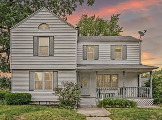 422 W Lawrence St, Mishawaka, IN 46545