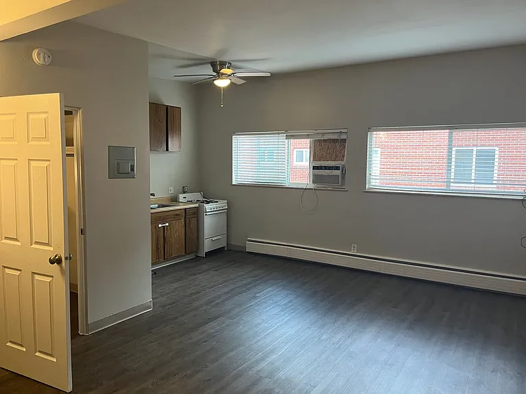 Campus Apartments — Photo 11