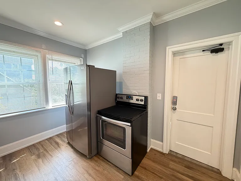 80 Dewitt St #1 — Photo 15
