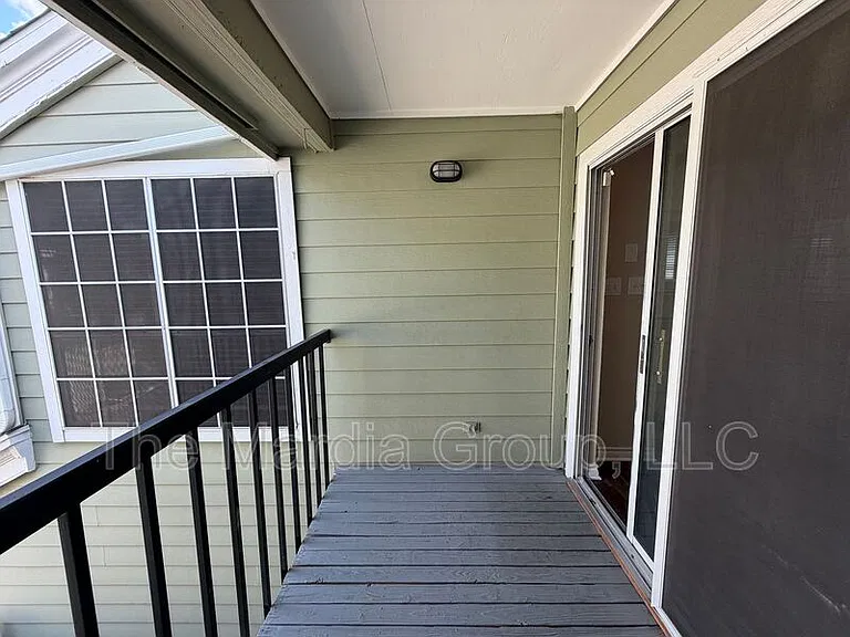 6220 Bentwood Trl #404 — Photo 9
