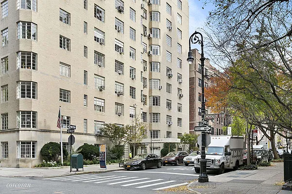 Sold by Corcoran | media 21