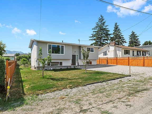 2nd image of 2519 Solar Rd