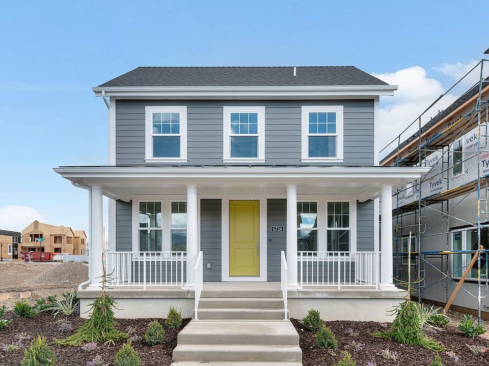 Tahoma Colonial