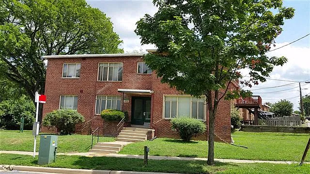 Pleasant Hills — Photo 4