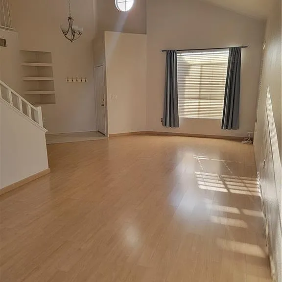 258 Buckskin St — Photo 2