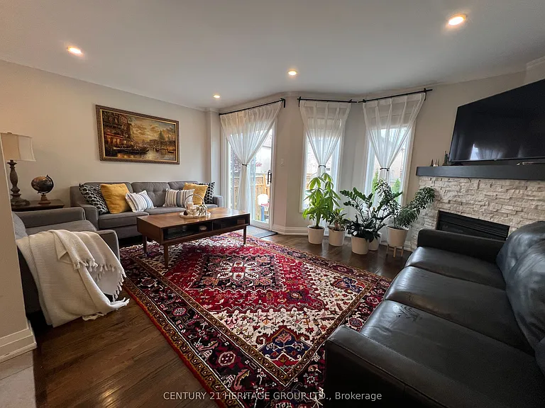 35 Brightsview Dr — Photo 28