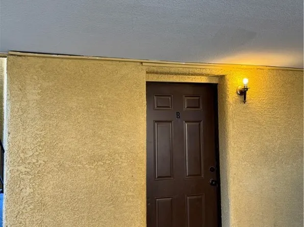 1447 Hialeah Dr APT B, Las Vegas, NV 89119